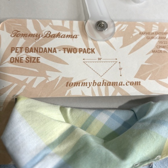Tommy Bahama Plaid Pet Bandana Set of 2 NWT - Picture 5 of 5